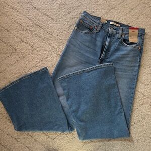 Levi's Classic Ribcage Bell Jeans